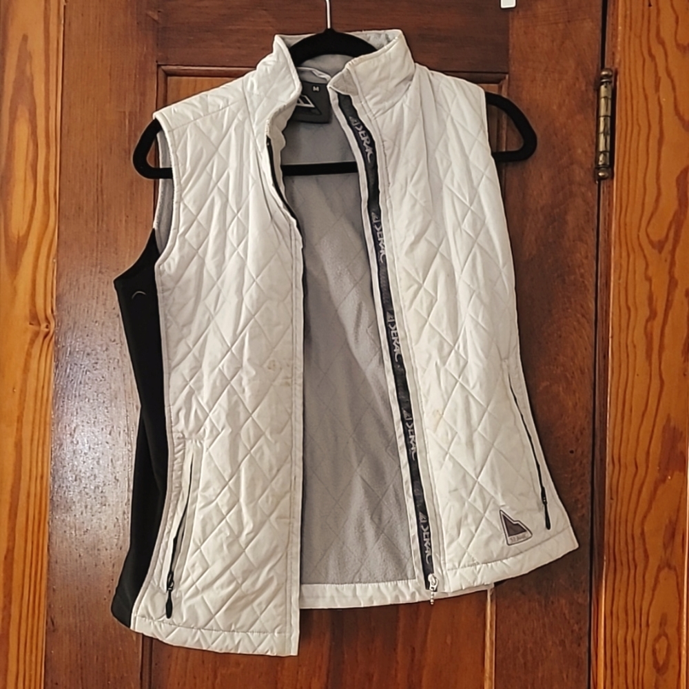 White vest